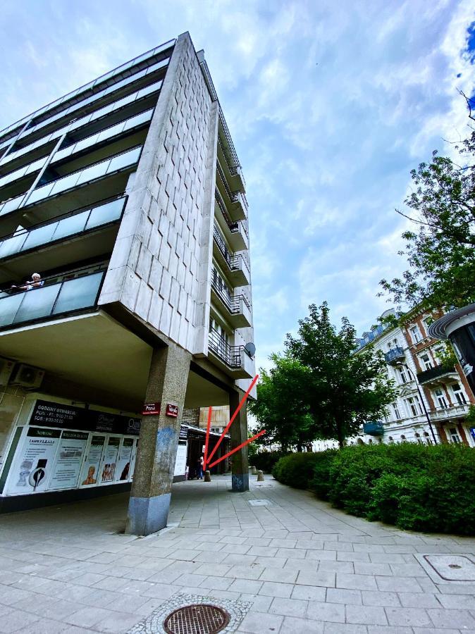Deluxury Mirror Apartament Centrum Warschau Buitenkant foto